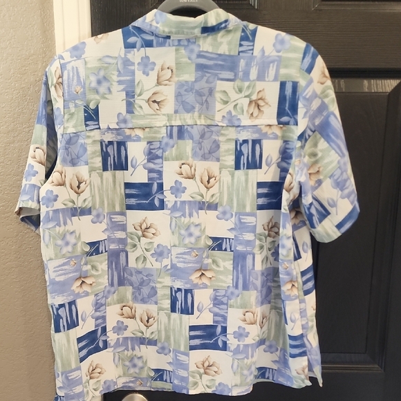 🩶Reyn Spooner Blue and White Casual Button Down Shirt - Picture 3 of 3